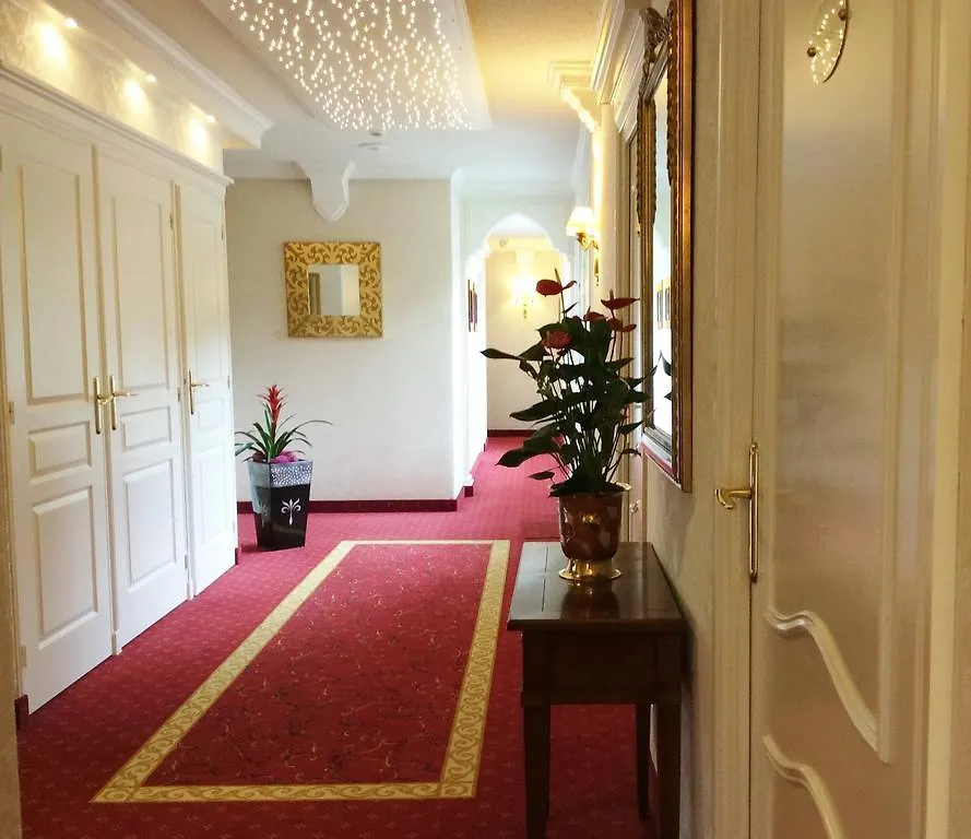 Manoir De Kertalg Hotel Moelan-sur-Mer 4*,  France