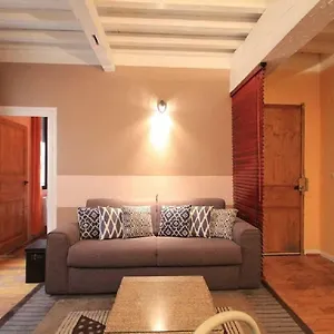Chez Colac Apartment Avignon